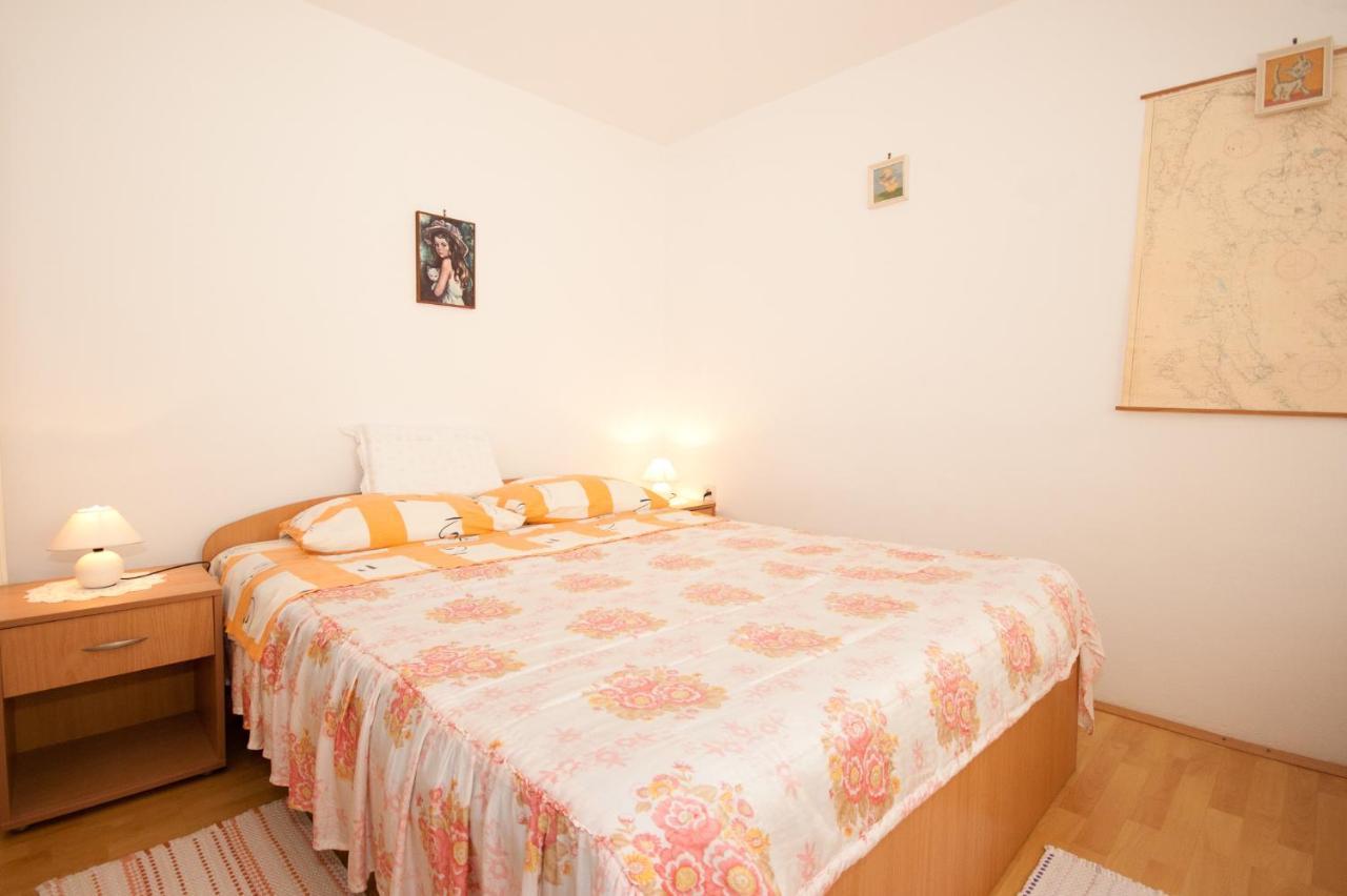 Apartments Katarina Baska  Ngoại thất bức ảnh