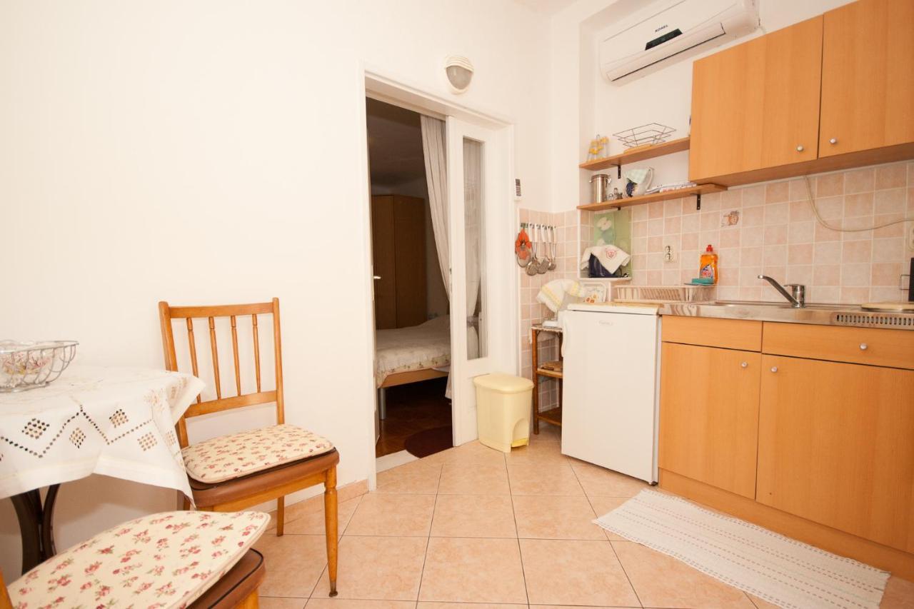 Apartments Katarina Baska  Ngoại thất bức ảnh