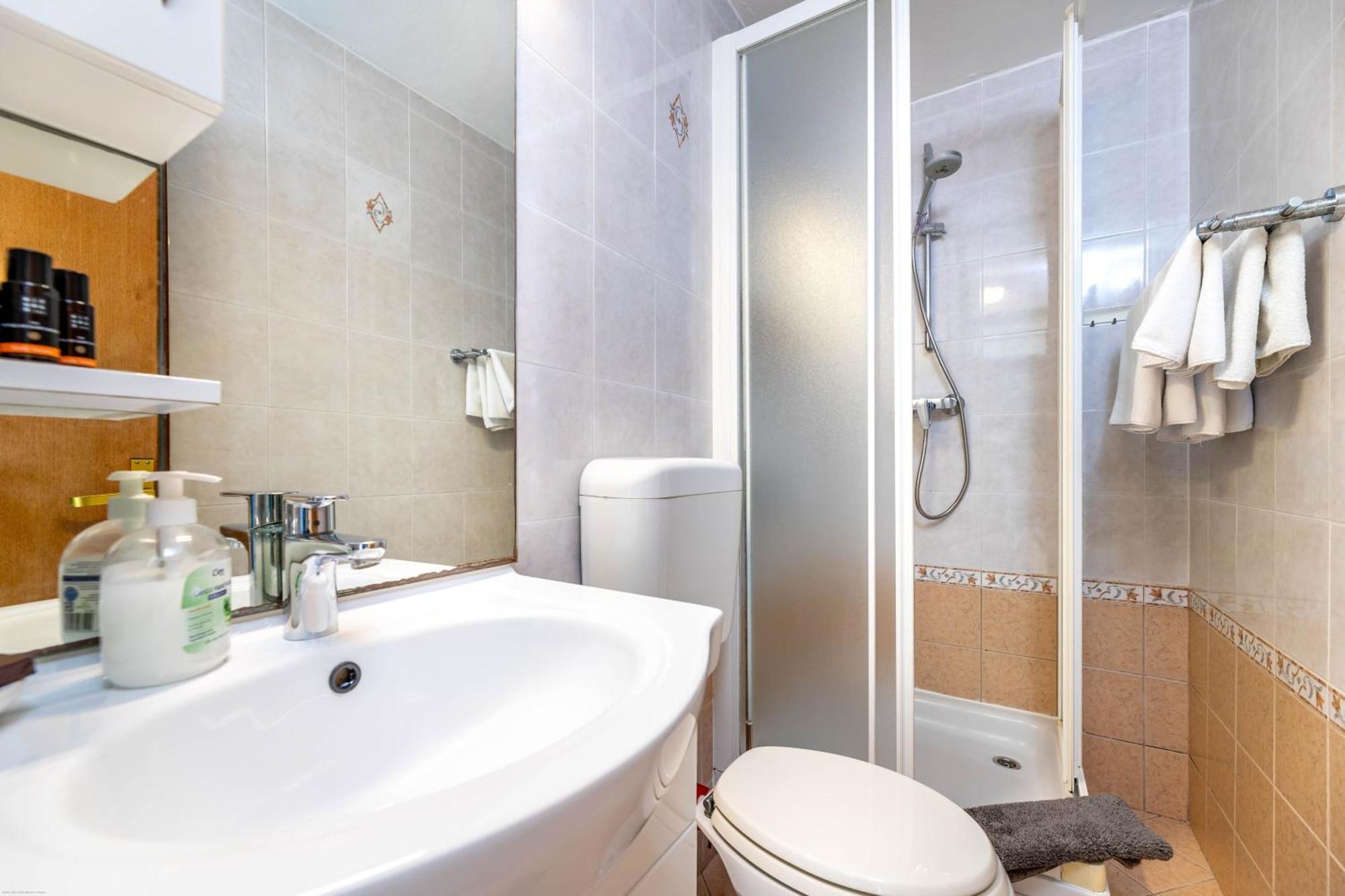 Apartments Katarina Baska  Ngoại thất bức ảnh
